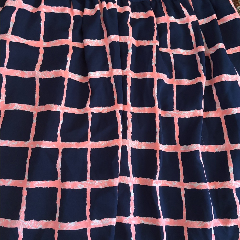 Mi a mi Francesca’s Navy and Coral Patterned Skirt - Picture 6 of 12